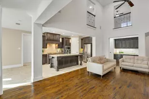 13501 Grand Arbor Ln, Frisco, TX 75035 - Photo 8