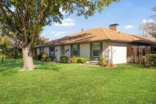 307 S Grove Rd, Richardson, TX 75081 - Photo 2