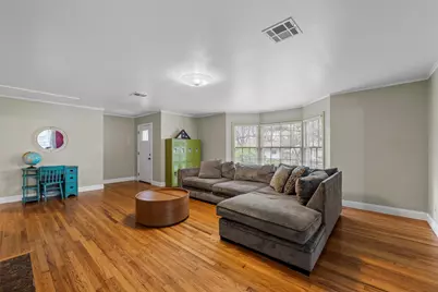 2425 N 32nd Street, Waco, TX 76708 - Photo 4