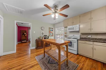 2425 N 32nd Street, Waco, TX 76708 - Photo 12