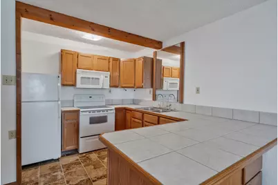 2716 Plover Lane, Irving, TX 75060 - Photo 32