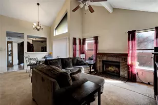 10464 Woodleaf Dr, Dallas, TX 75227 - Photo 2