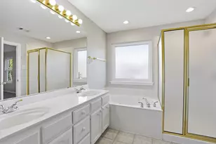 6001 Big Flat Dr, Fort Worth, TX 76131 - Photo 14