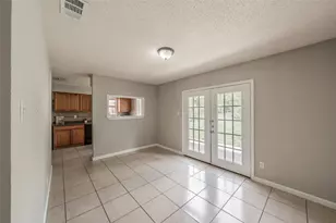 3029 Montclair Pl, Denton, TX 76209 - Photo 10