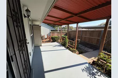 13632 Flagstone Lane, Dallas, TX 75240 - Photo 14