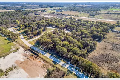 10204 Belle Oak Court, Burleson, TX 76028 - Photo 12