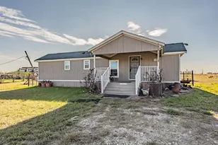 1080 Crow Ln, Terrell, TX 75161 - Photo 2