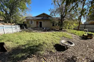 1617 6th St, Brownwood, TX 76801 - Photo 18