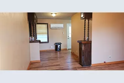 1061 E Walnut Street, Hillsboro, TX 76645 - Photo 12