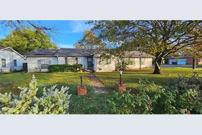 1061 E Walnut Street, Hillsboro, TX 76645 - Photo 2