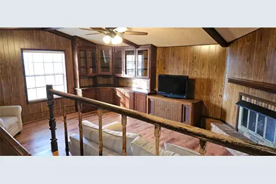 1061 E Walnut Street, Hillsboro, TX 76645 - Photo 4