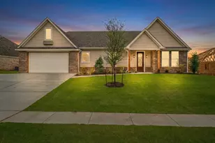 104 Skyline Dr, Glen Rose, TX 76043 - Photo 1