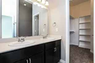 703 Woodcrest Dr, Ennis, TX 75119 - Photo 14