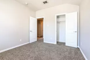 703 Woodcrest Dr, Ennis, TX 75119 - Photo 12