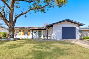 3217 Centennial Dr, Garland, TX 75042 - Photo 2