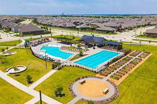 5004 Clotho Rd, Aubrey, TX 76227 - Photo 10