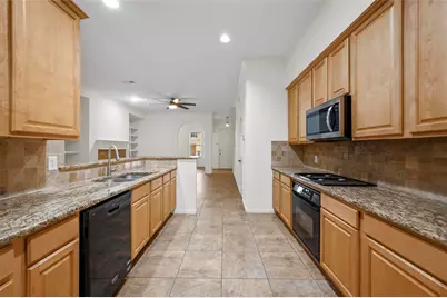 8234 Library Street, Frisco, TX 75034 - Photo 4