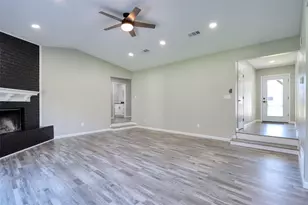 111 Kay, Robinson, TX 76706 - Photo 4