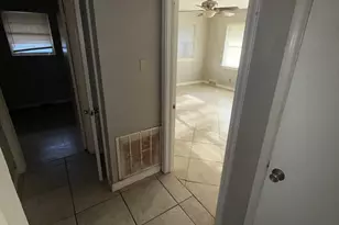 1805 Arrow Ln, Garland, TX 75042 - Photo 20