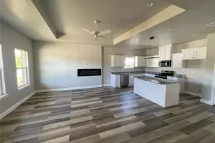 813 Sayle, Greenville, TX 75401 - Photo 6