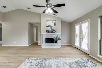 4101 Malone Avenue, The Colony, TX 75056 - Photo 8