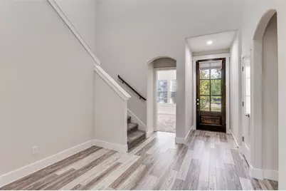4019 Soloman Drive, Dallas, TX 75212 - Photo 4