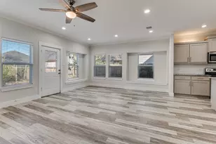 4019 Soloman Dr, Dallas, TX 75212 - Photo 6