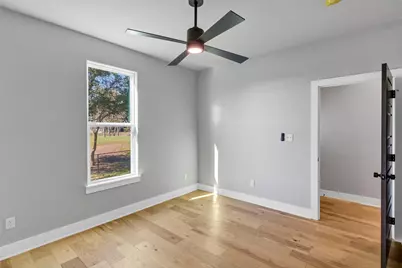 1010 Mustang Trail, Granbury, TX 76049 - Photo 26