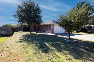 2720 Hilcroft Ave, Denton, TX 76210 - Photo 2