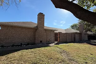 5409 Ledgestone, Fort Worth, TX 76132 - Photo 2