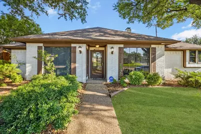 2000 E Branch Hollow Drive, Carrollton, TX 75007 - Photo 1