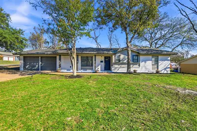 3801 Palomino Drive, Benbrook, TX 76116 - Photo 1