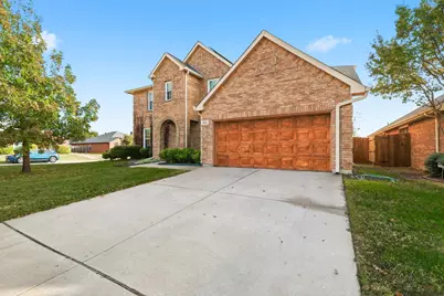 525 Bent Oak Drive, Fort Worth, TX 76131 - Photo 2