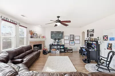 525 Bent Oak Drive, Fort Worth, TX 76131 - Photo 10