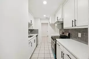 4308 Leatherwood Ln, Garland, TX 75042 - Photo 10