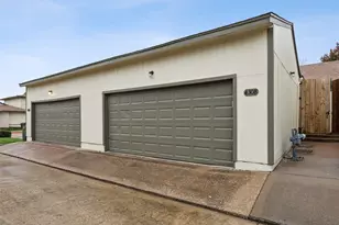 4308 Leatherwood Ln, Garland, TX 75042 - Photo 32