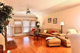 2844 Goldfinch Dr, Mesquite, TX 75181 - Photo 8