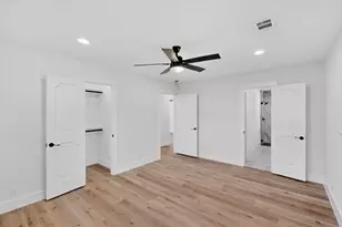 2203 Foxcroft Cir, Denton, TX 76209 - Photo 32