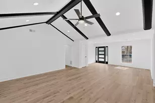 2203 Foxcroft Cir, Denton, TX 76209 - Photo 8