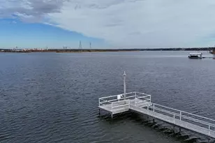 4938 Blue Water Cir, Granbury, TX 76049 - Photo 14