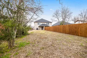 1611 Hudspeth Ave, Dallas, TX 75216 - Photo 14