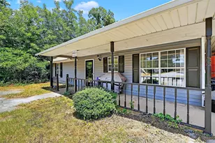 602 1/2 W Grand St, Whitewright, TX 75491 - Photo 6