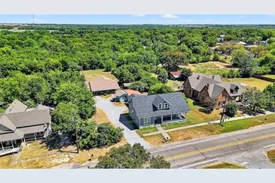 602 1/2 W Grand Street, Whitewright, TX 75491 - Photo 32