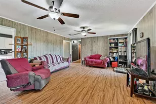 602 1/2 W Grand St, Whitewright, TX 75491 - Photo 12