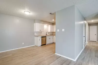 312 Briar Circle W, Crowley, TX 76036 - Photo 8