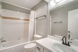 312 Briar Circle W, Crowley, TX 76036 - Photo 14