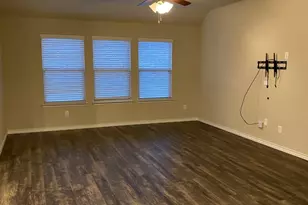 573 La Grange Dr, Fate, TX 75087 - Photo 10