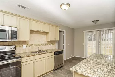 234 Fordham Drive, Glenn Heights, TX 75154 - Photo 4