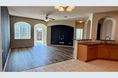 14613 Crystal Lake Drive, Little Elm, TX 75068 - Photo 4