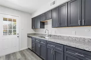 10650 Steppington Dr, Dallas, TX 75230 - Photo 10